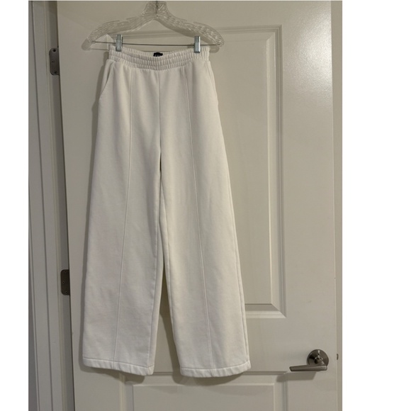 Gap Women’s VintageSoft Baggy Sweatpants - w/pockets - White - Size XS - Picture 5 of 15